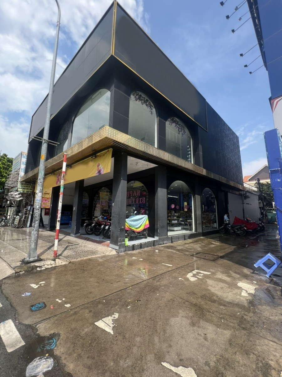 Cho thuê NNC góc 2 MTD Lũy Bán Bích , P. Hòa THạnh , Quận Tân Phú
